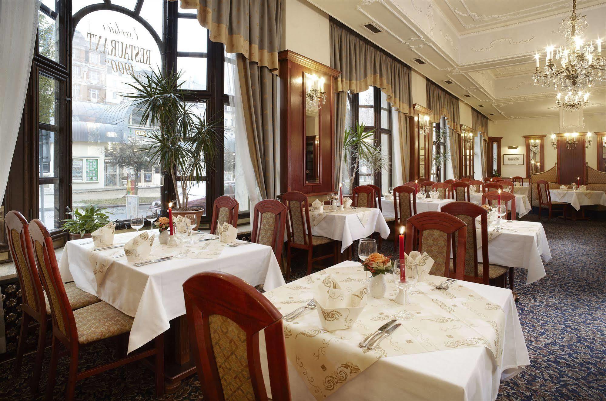 Excelsior Hotel